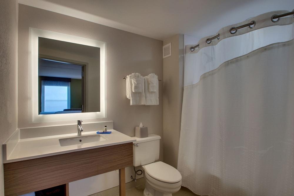 Holiday Inn Express Atlantic City W Pleasantville By Ihg Egg Harbor Township Exterior photo