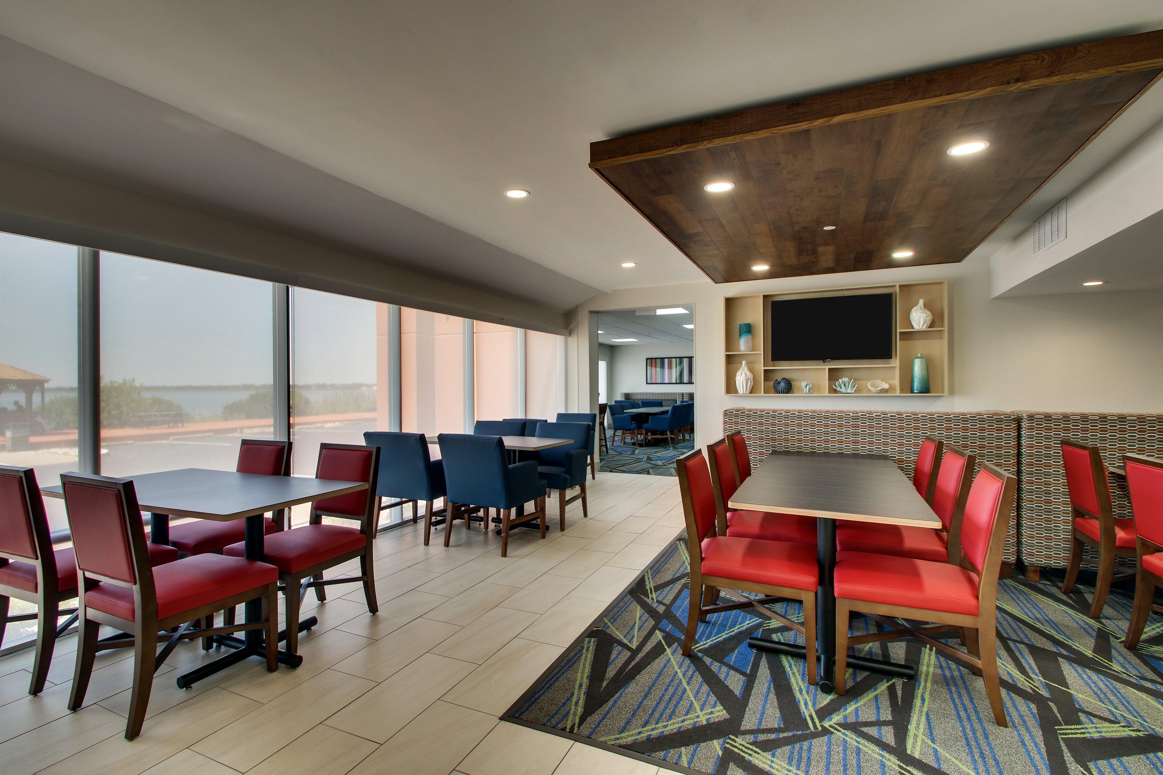 Holiday Inn Express Atlantic City W Pleasantville By Ihg Egg Harbor Township Exterior photo