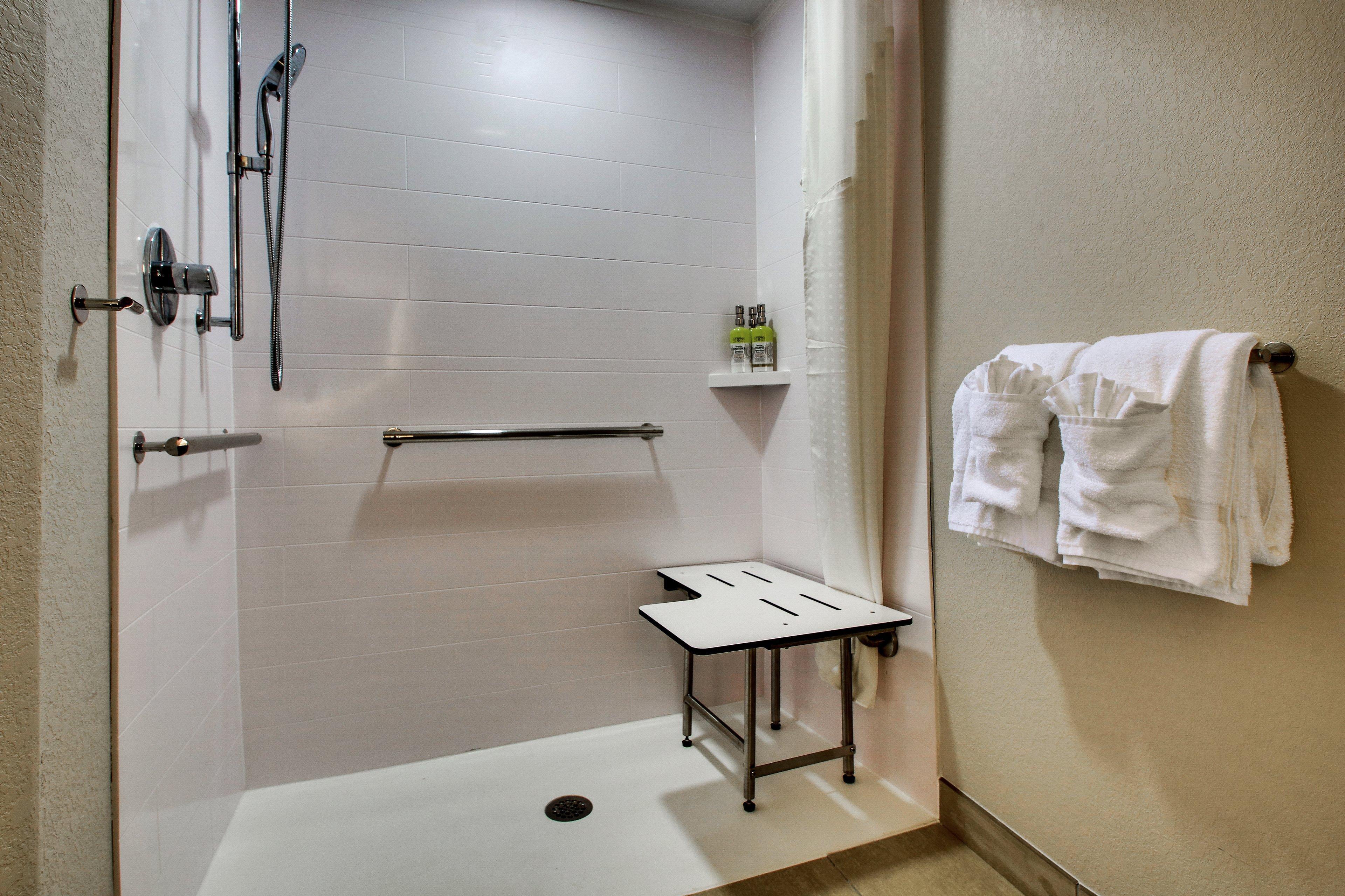 Holiday Inn Express Atlantic City W Pleasantville By Ihg Egg Harbor Township Exterior photo